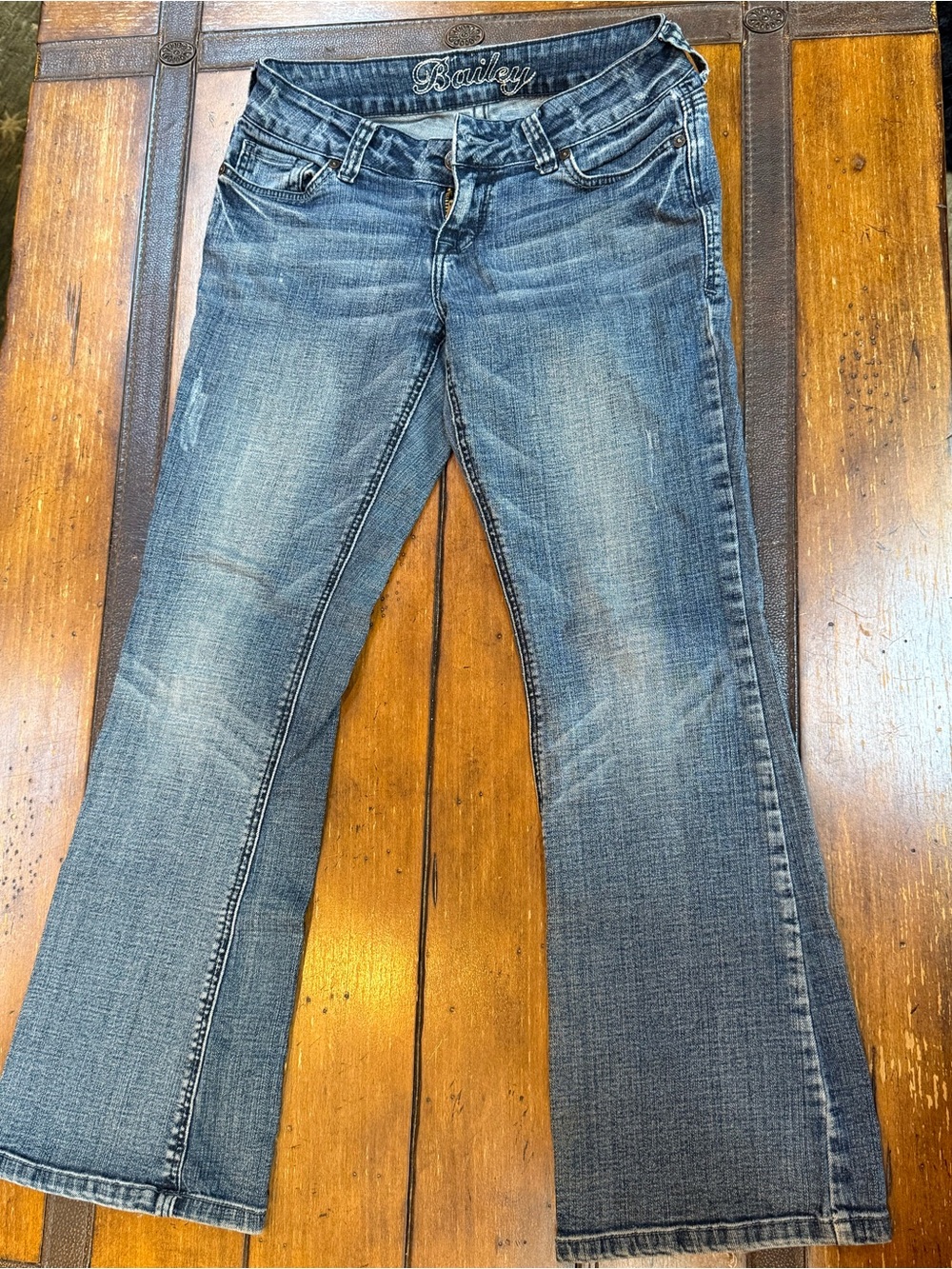 VINTAGE y2k dELiA*s Jeans